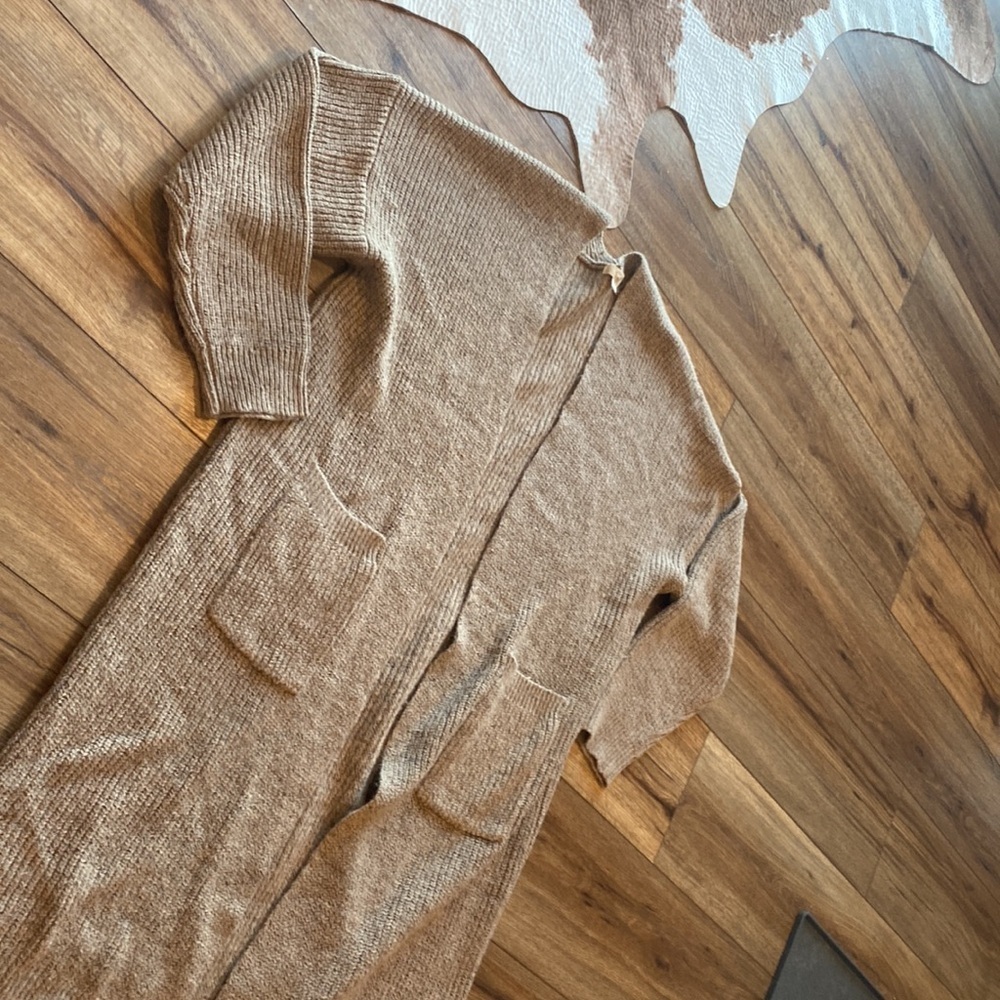 Easel long, open-front knit cardigan in a neutral, tan/beige - Picture 2 of 6